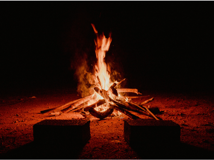 Image of a campfire during a guests Texas Christmas Vacation at Willow Point